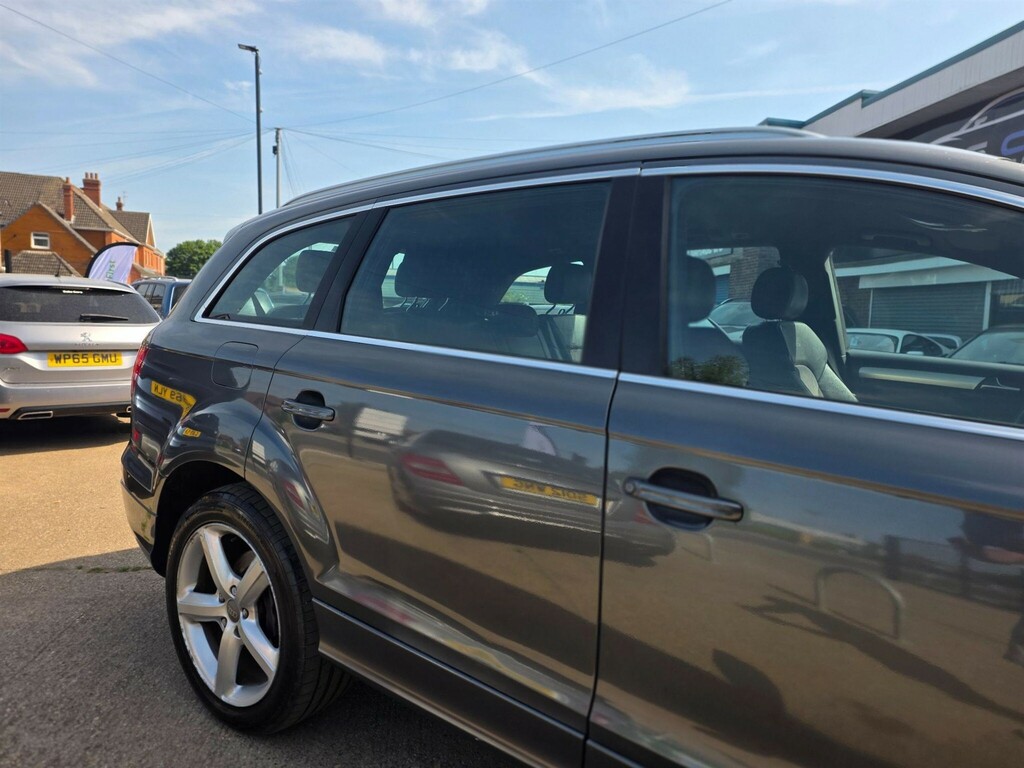 Audi Q7 3.0 Tdi V6 S Line Tiptronic Quattro Euro 5 Ss 5 PK61EUC Grey #3