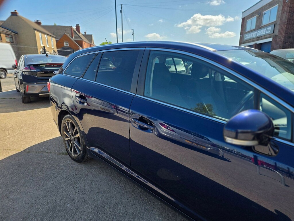 Toyota Avensis 2.0 D-4d Tr Tourer Euro 5 Blue #2