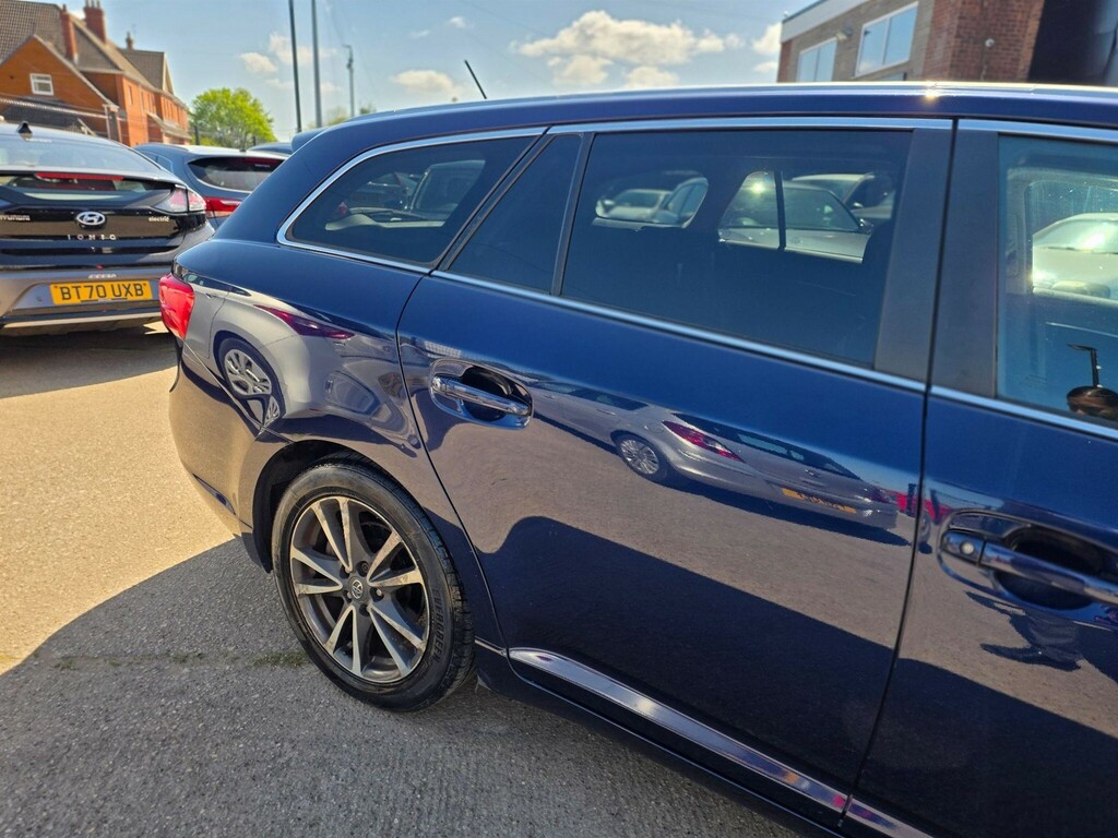 Toyota Avensis 2.0 D-4d Tr Tourer Euro 5 Blue #3