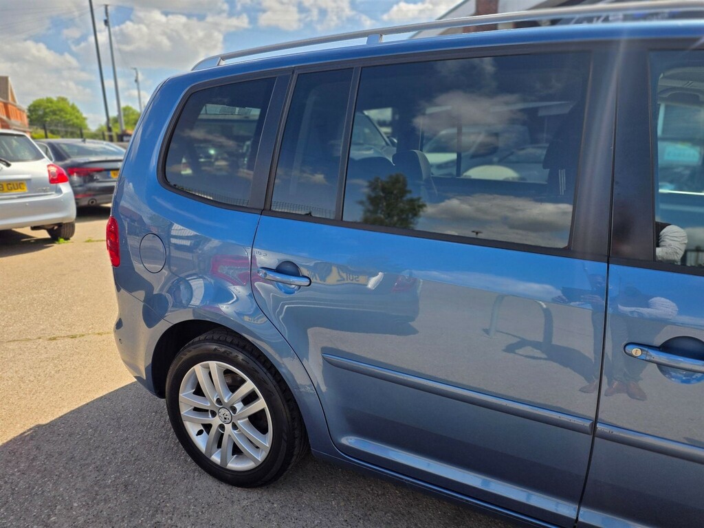 Volkswagen Touran 1.6 Tdi S Euro 5 Blue #3