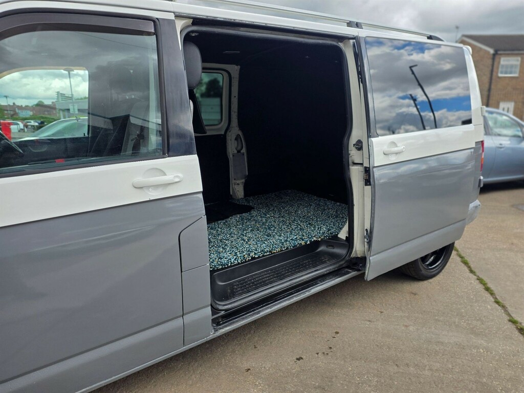 Volkswagen Transporter 1.9 Tdi T30 Window Van Fwd L3 2 White #6