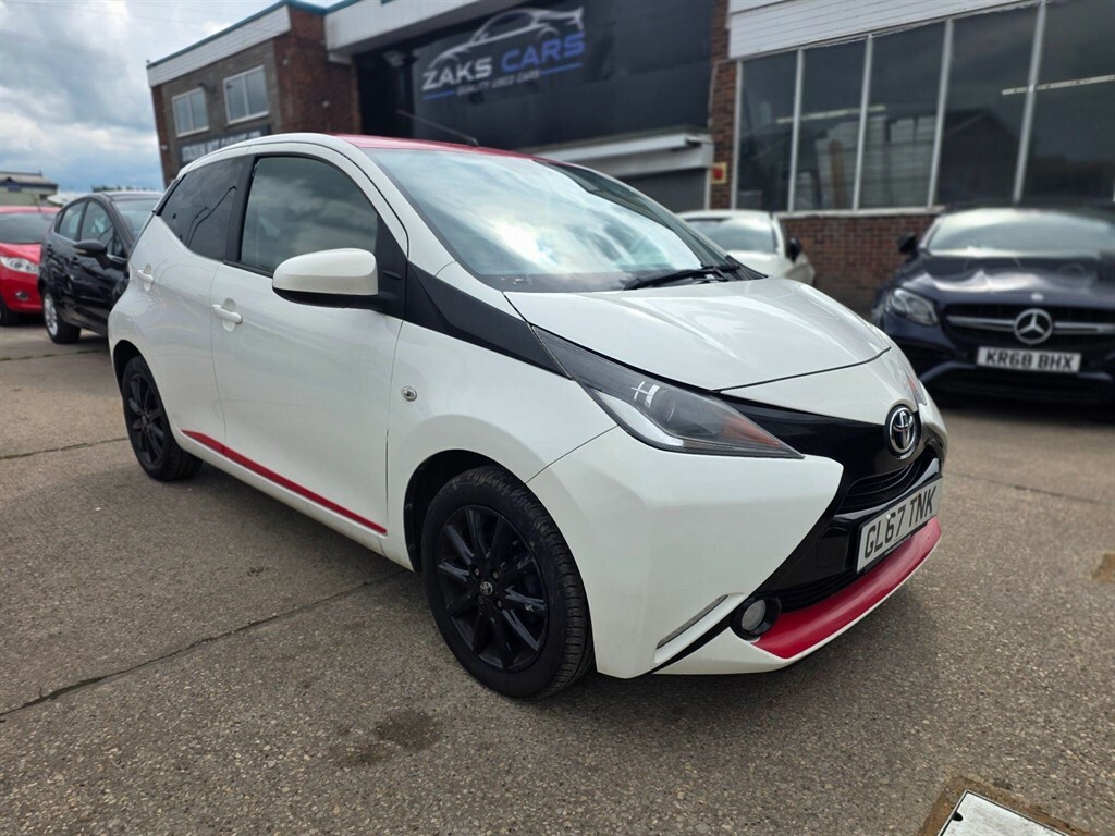 Toyota Aygo 1.0 Vvt-i X-press Euro 6 White
