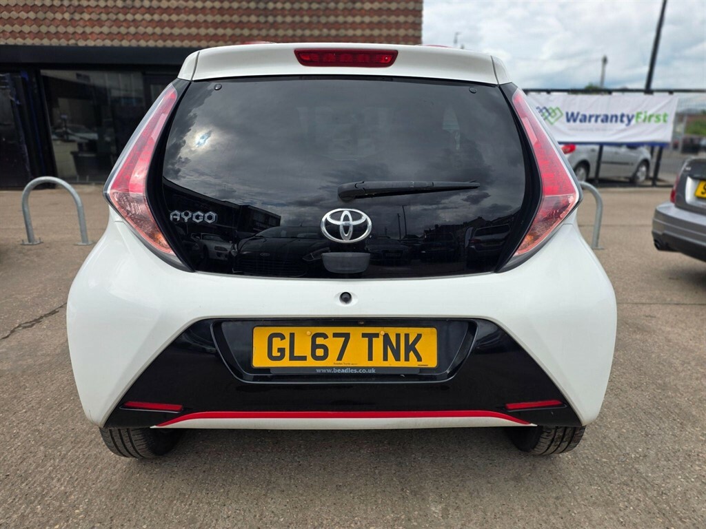 Toyota Aygo 1.0 Vvt-i X-press Euro 6 GL67TNK White #5