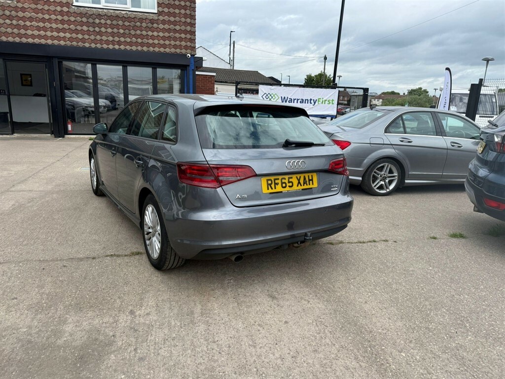 Audi A3 1.6 Tdi Ultra Se Technik Sportback Euro 6 Ss RF65XAH Grey #4