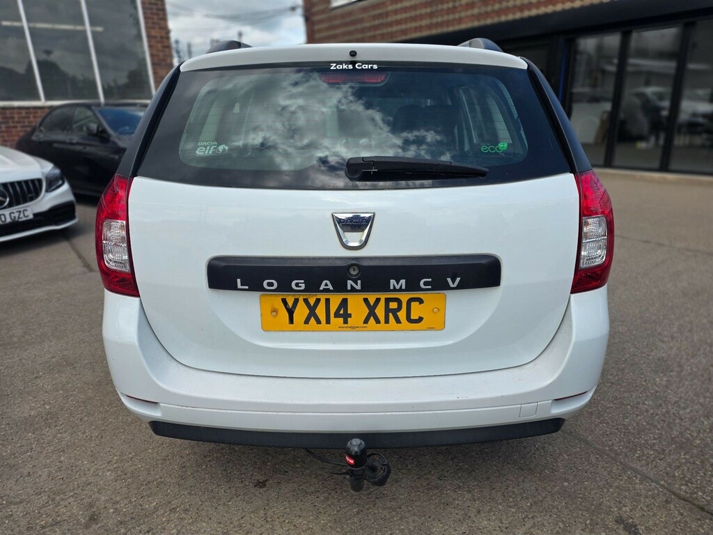 Dacia Logan Estate White #14