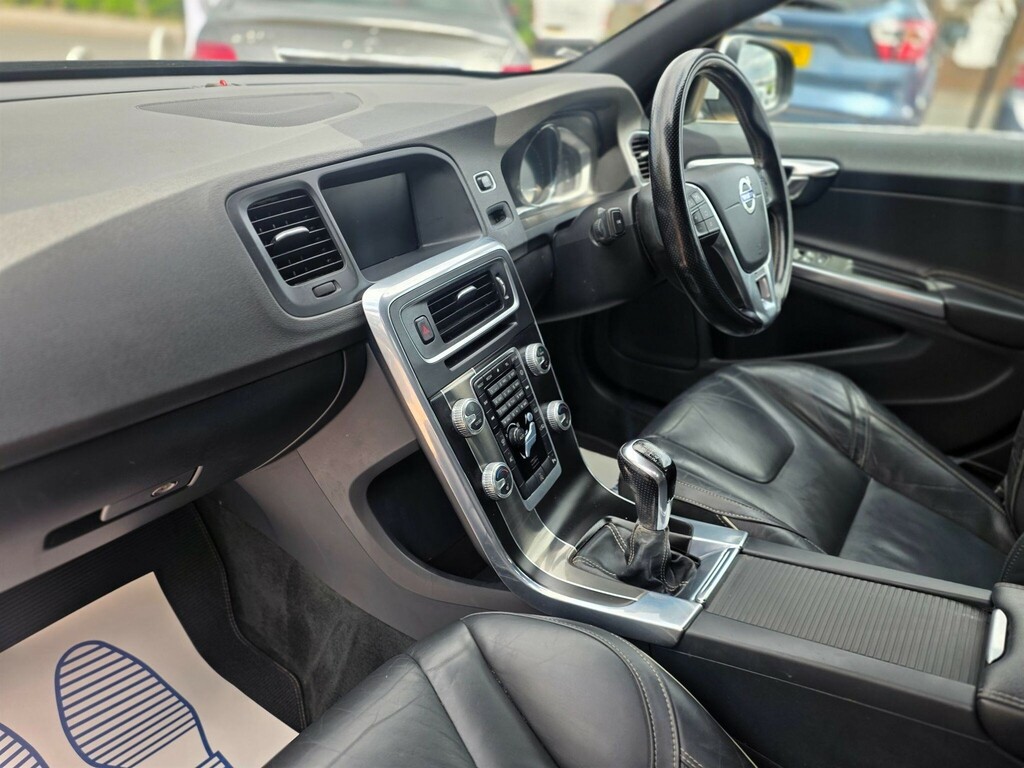 Volvo S60 D4 Se Lux Saloon Red #39