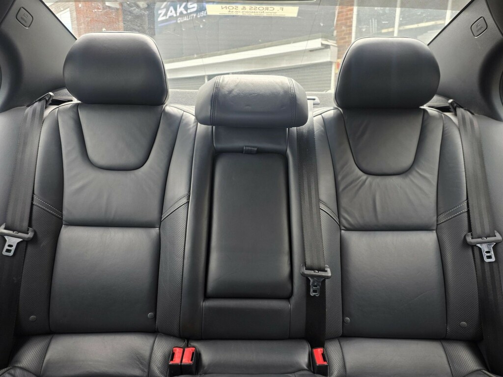 Volvo S60 D4 Se Lux Saloon Red #43