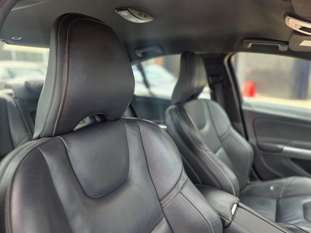 Volvo S60 D4 Se Lux Saloon Red #7