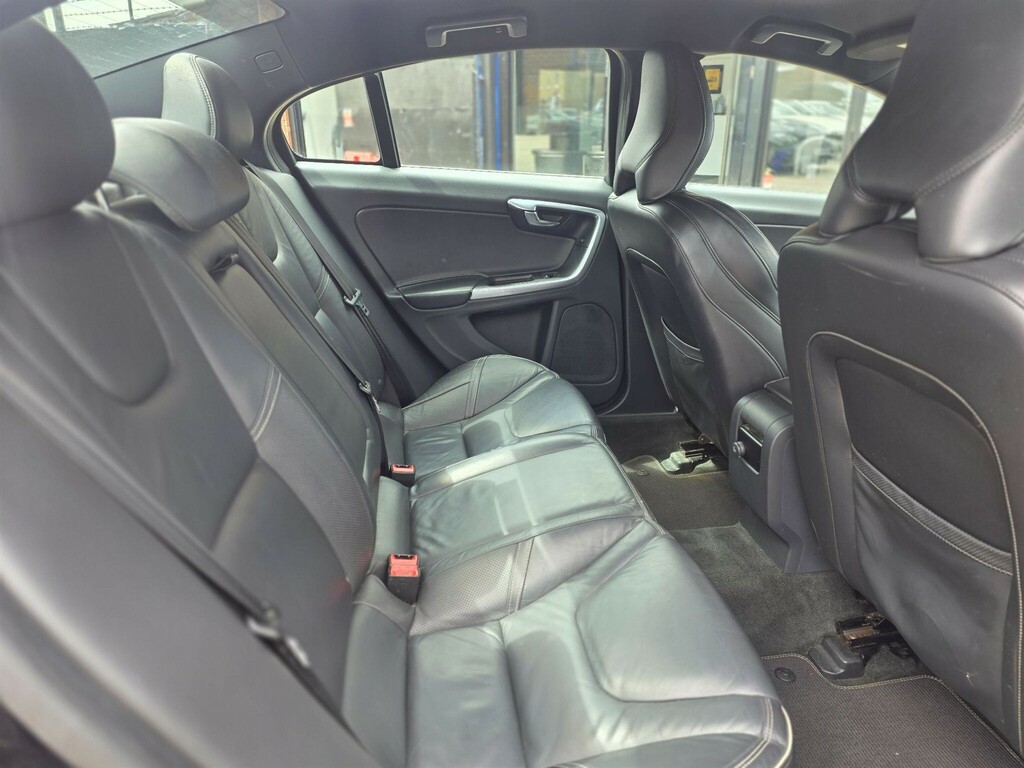 Volvo S60 D4 Se Lux Saloon Red #44