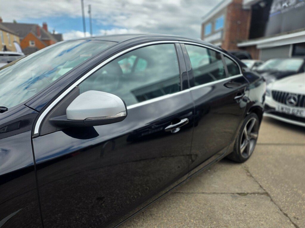 Volvo S60 D4 Se Lux Saloon Red #11