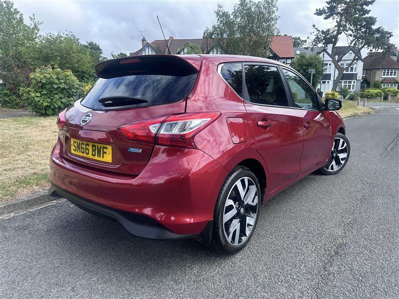Nissan Pulsar 1.2 Dig-t Tekna SM66BWF  #3