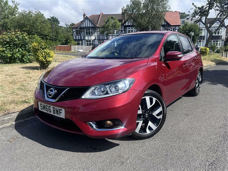 Nissan Pulsar 1.2 Dig-t Tekna SM66BWF  #2