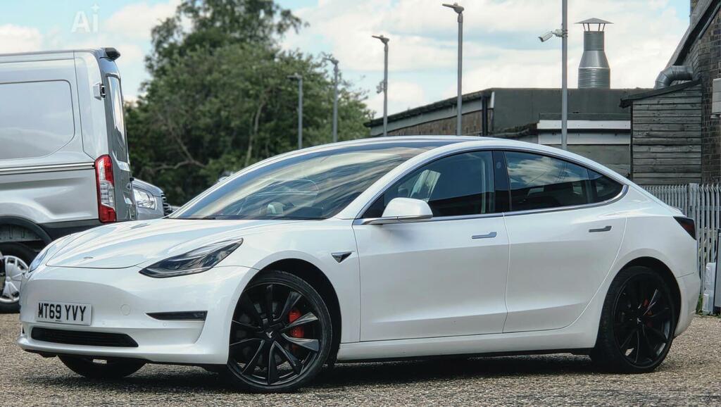 Tesla Model 3 Performance White