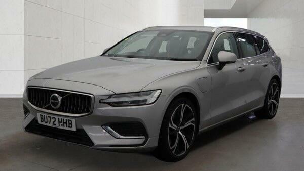 Volvo V60 Plus Bright Silver