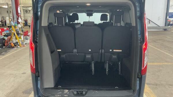 Ford Tourneo Custom 2.0 320 Ecoblue Titanium Minibus Double Cab Di Black #9
