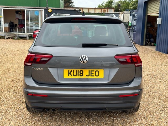 Volkswagen Tiguan 2.0 Tdi Se Navigation Suv Dsg Euro 6 S KU18JEO Grey #6