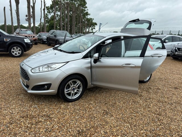 Ford Fiesta Hatchback 1.6T Ecoboost St-3 Euro 5 Ss 201 Blue #9