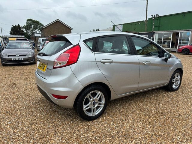 Ford Fiesta 1.25 Zetec Hatchback Euro 5 82 Silver #6
