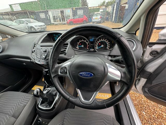 Ford Fiesta Hatchback 1.6T Ecoboost St-3 Euro 5 Ss 201 Blue #13