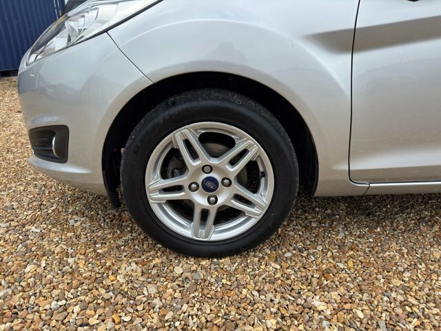 Ford Fiesta Hatchback 1.6T Ecoboost St-3 Euro 5 Ss 201 Blue #30