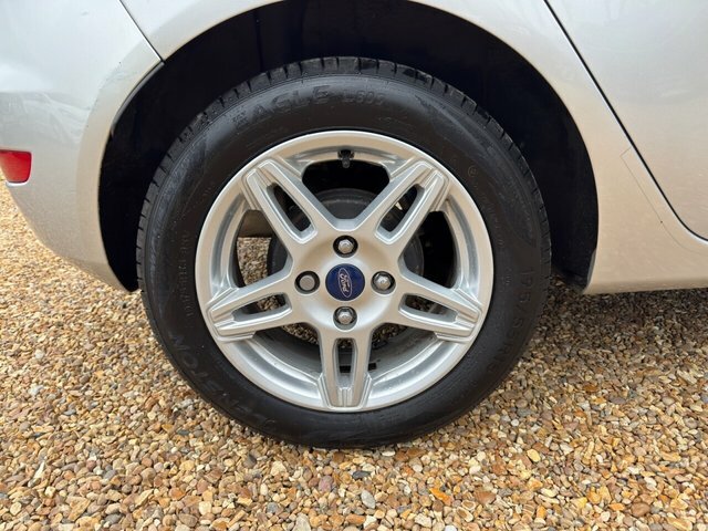 Ford Fiesta Hatchback 1.6T Ecoboost St-3 Euro 5 Ss 201 Blue #32
