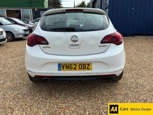 Vauxhall Astra 2.0 Cdti Ecoflex Sri Hatchback E White #4