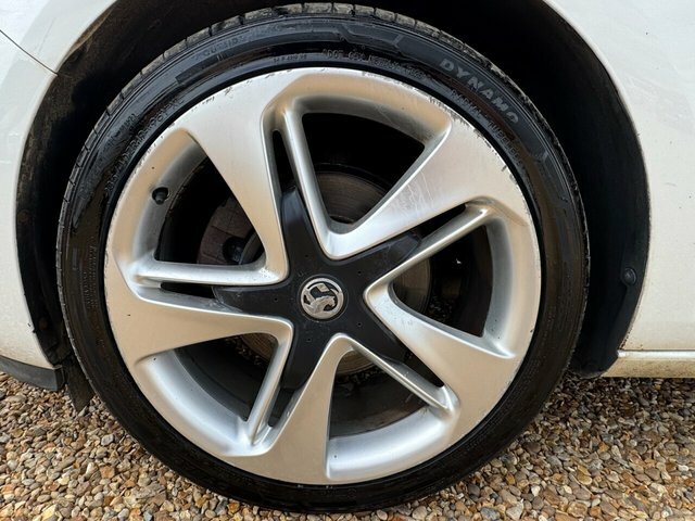 Vauxhall Astra 1.6 Excite 113 Bhp White #31