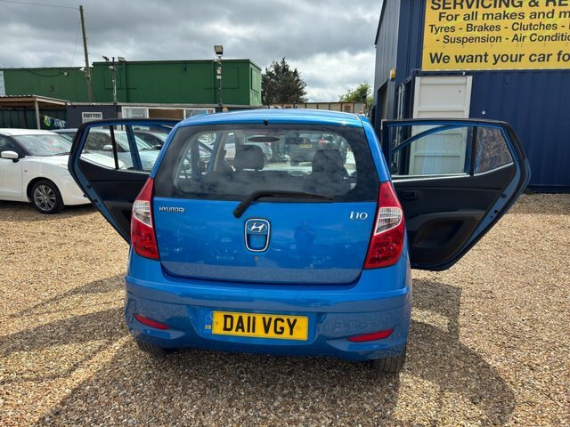 Hyundai I10 1.2 Classic Red #11