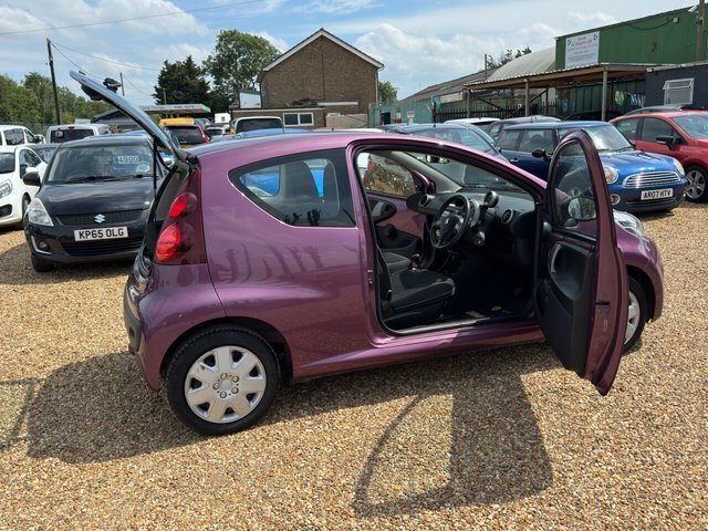 Peugeot 107 107 Active Purple #11