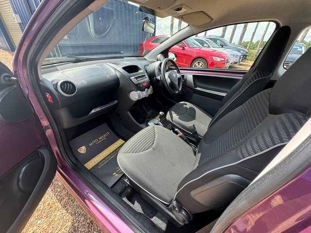 Peugeot 107 107 Active Purple #25