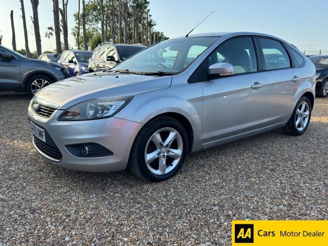 Ford Focus 1.6 Zetec Hatchback 184 G Km Silver #3
