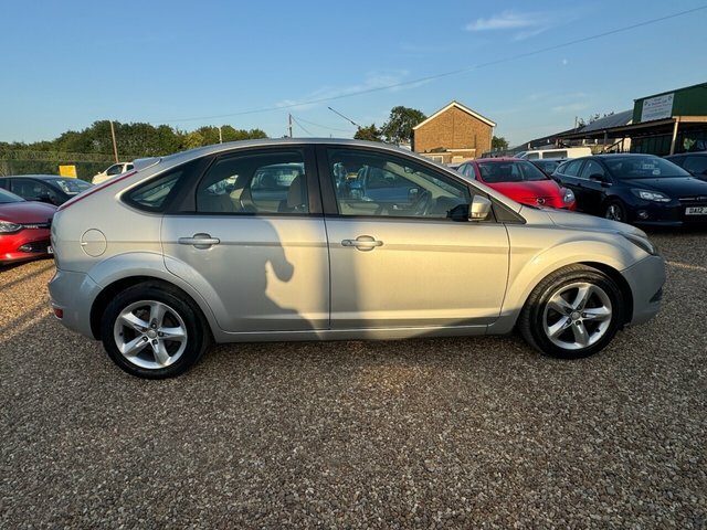 Ford Focus 1.6 Zetec Hatchback 161 Gkm, 9 Black #9