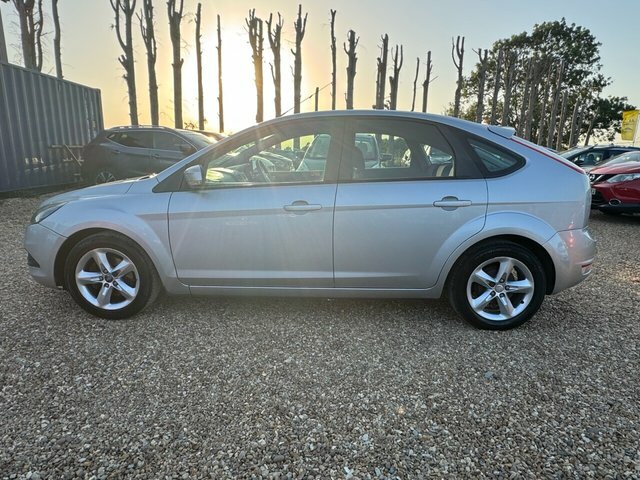 Ford Focus 1.6 Zetec Hatchback 161 Gkm, 9 Black #10
