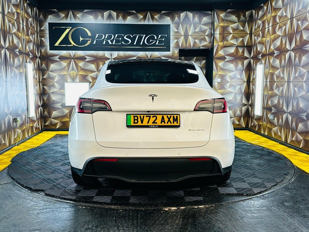 Tesla Model Y Suv BV72AXM White #4