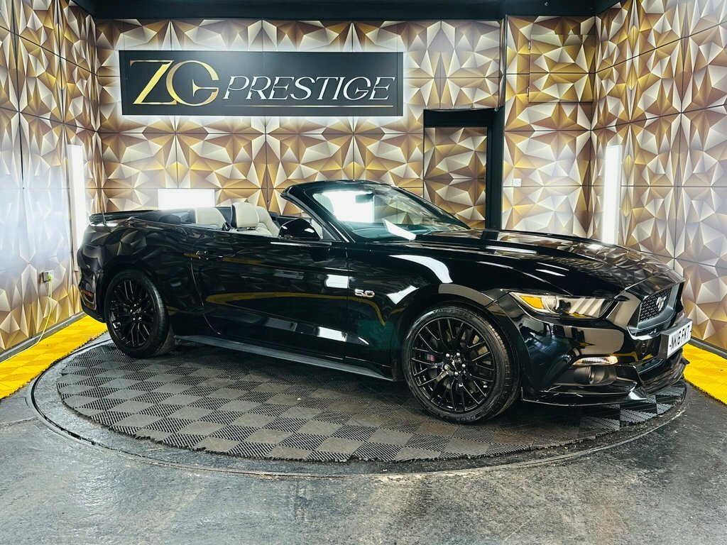 Ford Mustang 5L Gt Black
