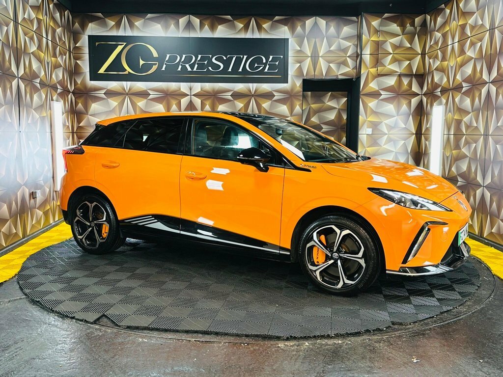 MG MG4 Hatchback Orange