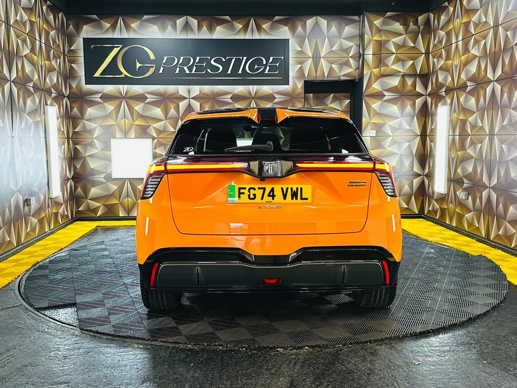 MG MG4 Hatchback FG74VWL Orange #3