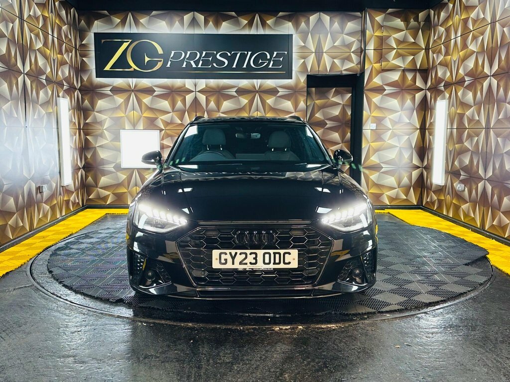 Audi A4 Avant 2L Black Edition GY23ODC Black #2