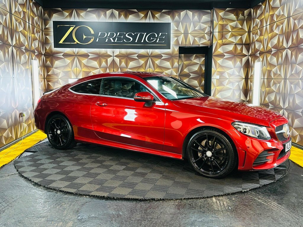Mercedes-Benz C Class 2L Amg Line Red