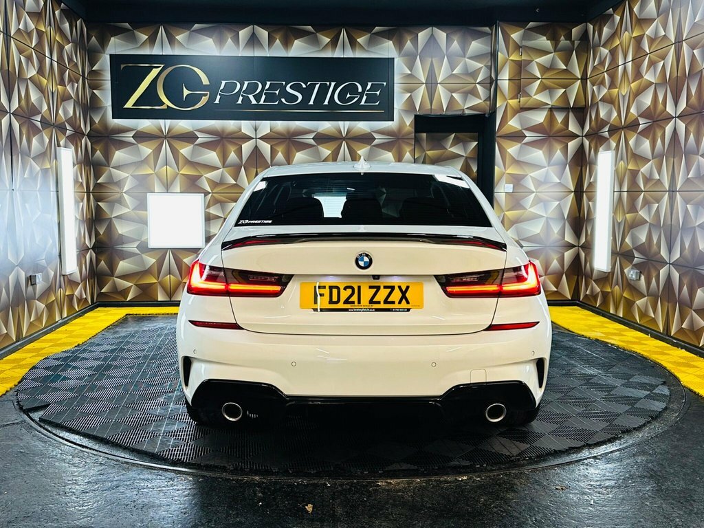 BMW 3 Series 2L M Sport White #4