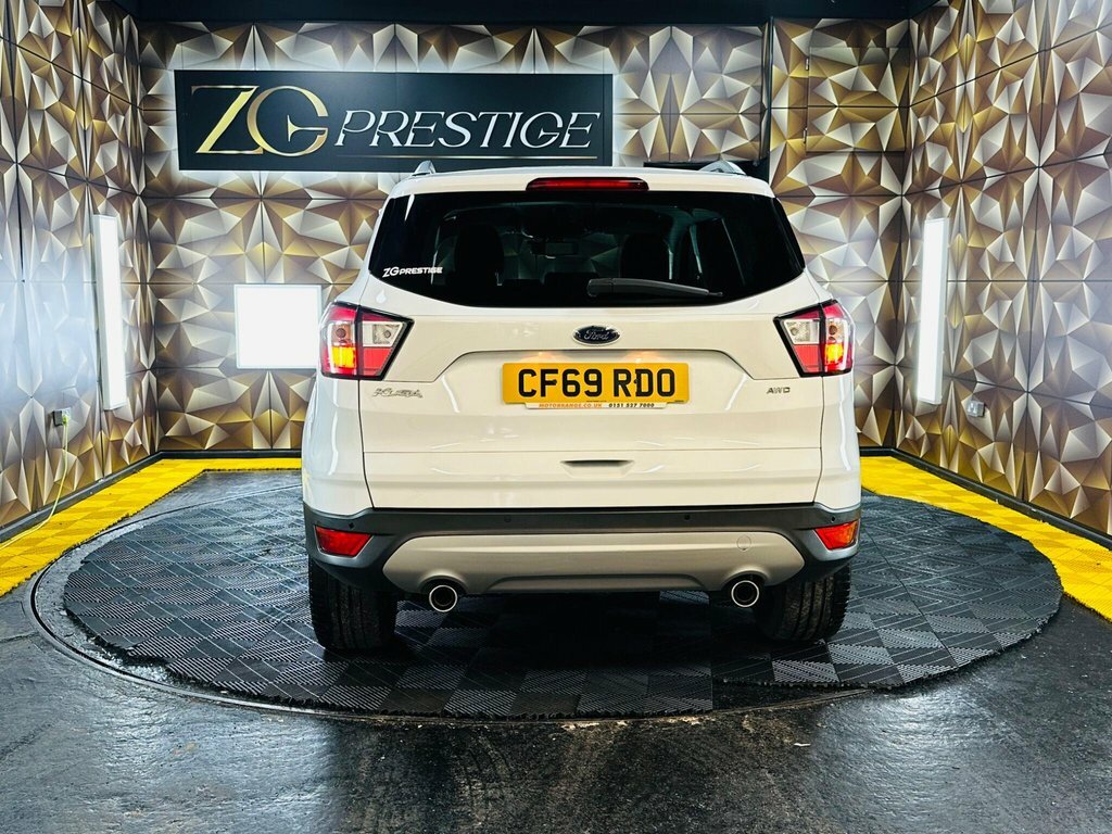 Ford Kuga 2L Titanium Edition White #4
