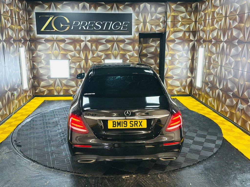 Mercedes-Benz E Class E Class 2.9 E400d Amg Line Premium G-tronic 4Ma Silver #26