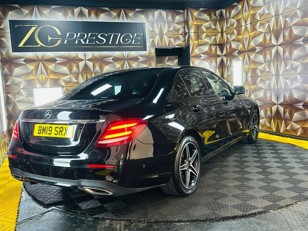 Mercedes-Benz E Class E Class 2.9 E400d Amg Line Premium G-tronic 4Ma Silver #33