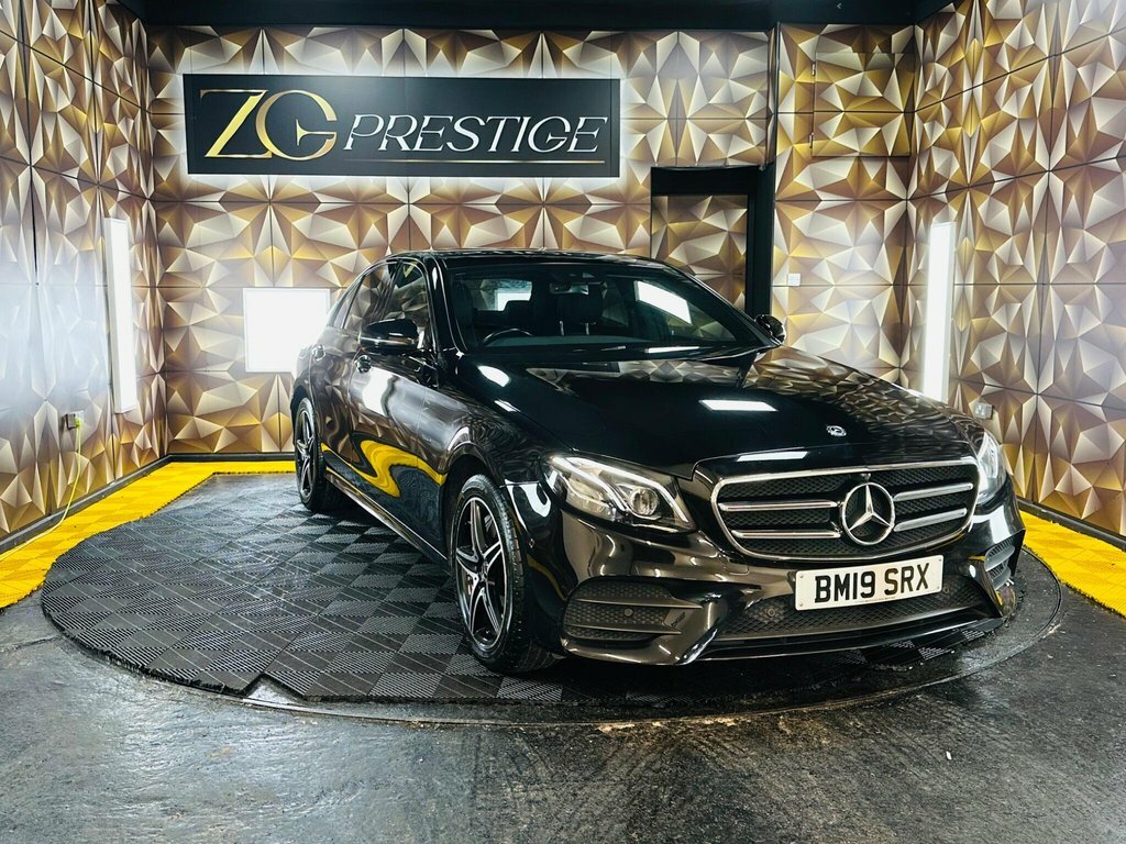 Mercedes-Benz E Class 2L Amg Line Black #3