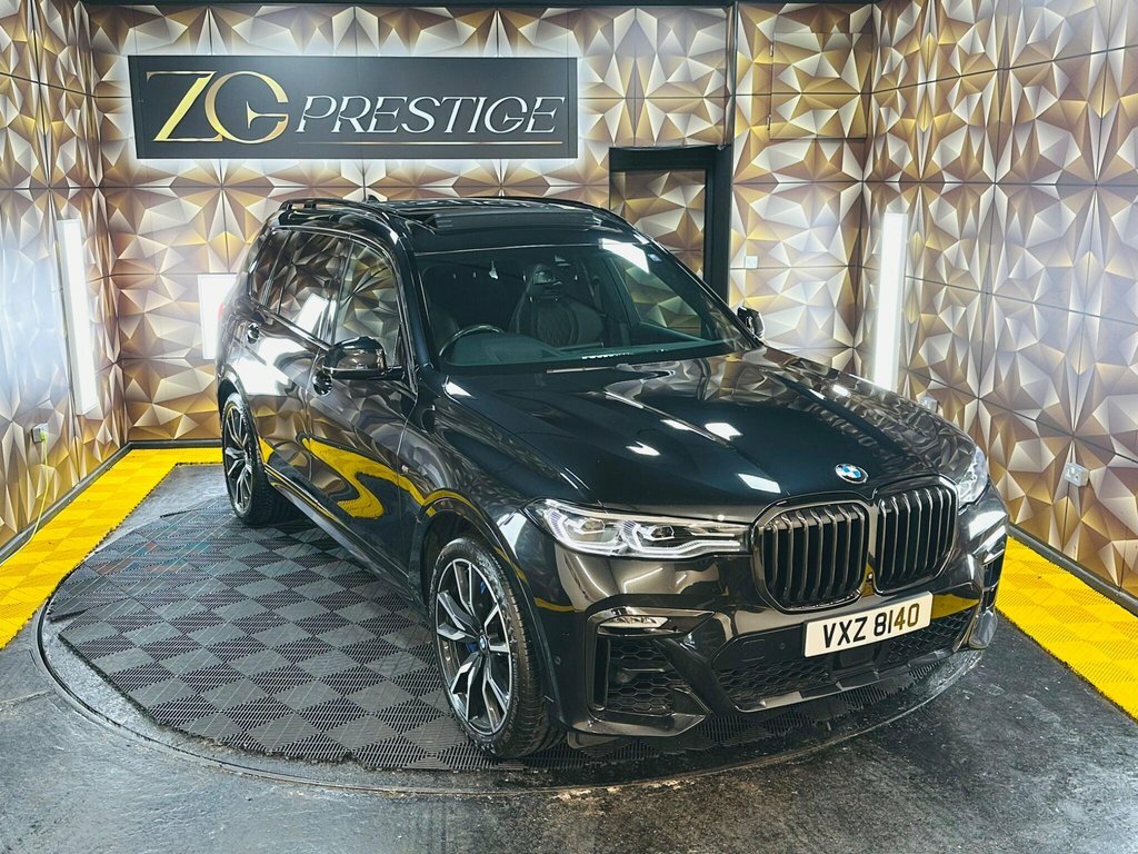 BMW X7 3L M Sport Black #4