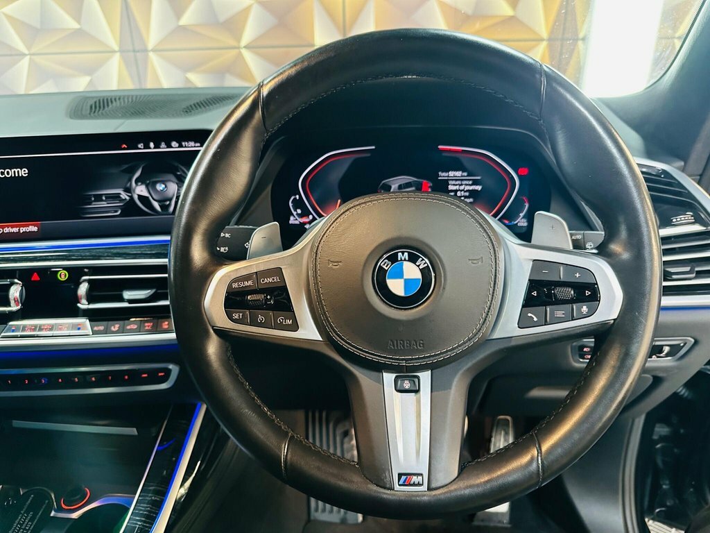 BMW X7 4.4 X7 Black #50