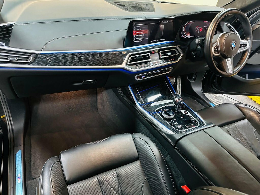 BMW X7 4.4 X7 Black #68