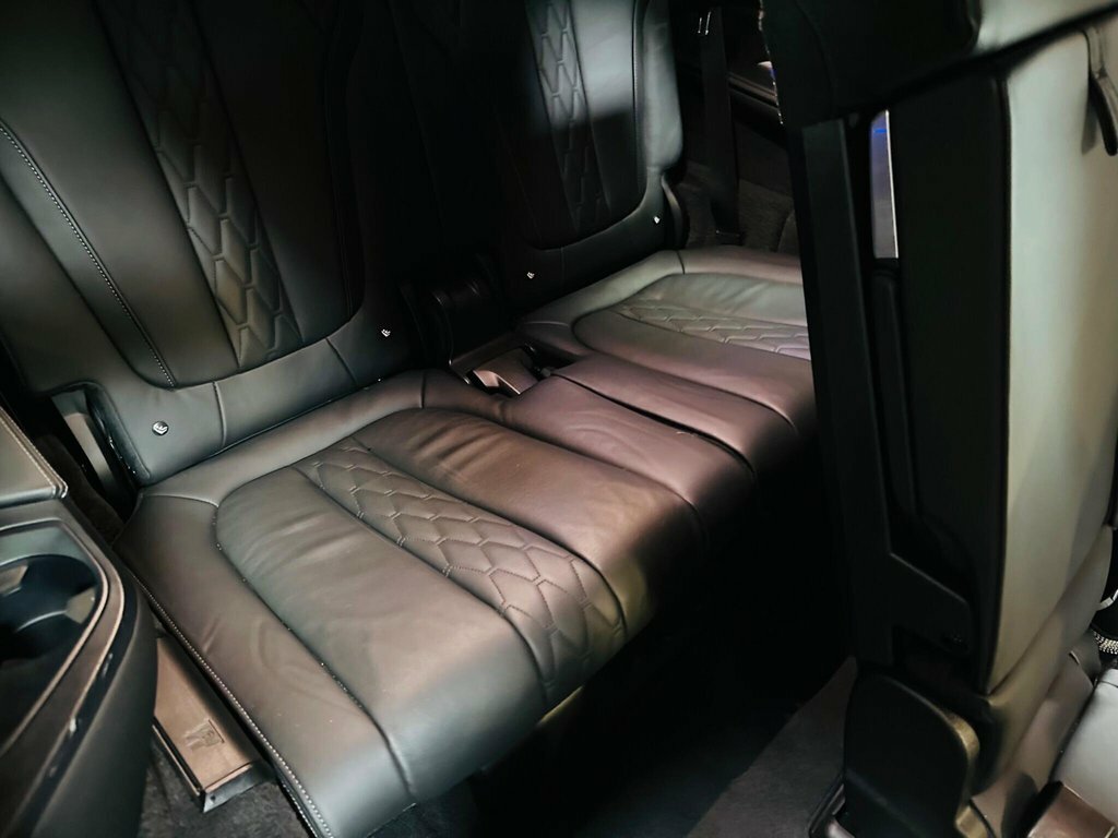 BMW X7 4.4 X7 Black #85