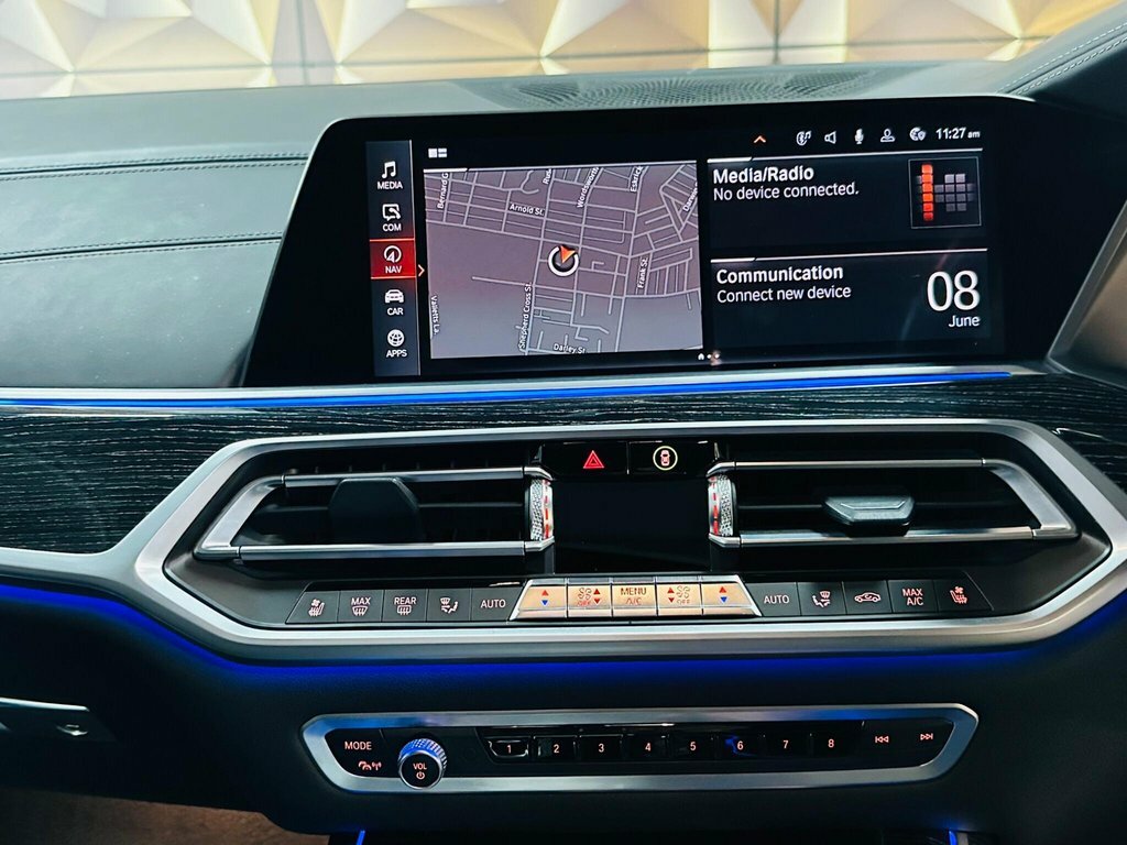 BMW X7 4.4 X7 Black #57