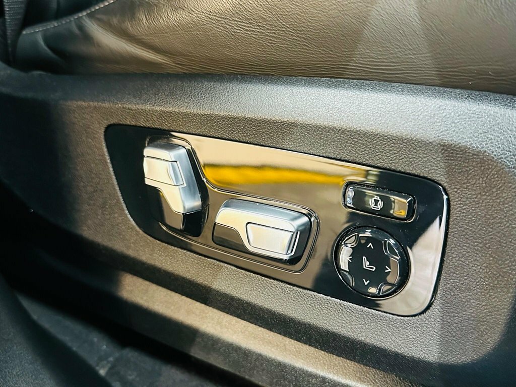 BMW X7 4.4 X7 Black #43